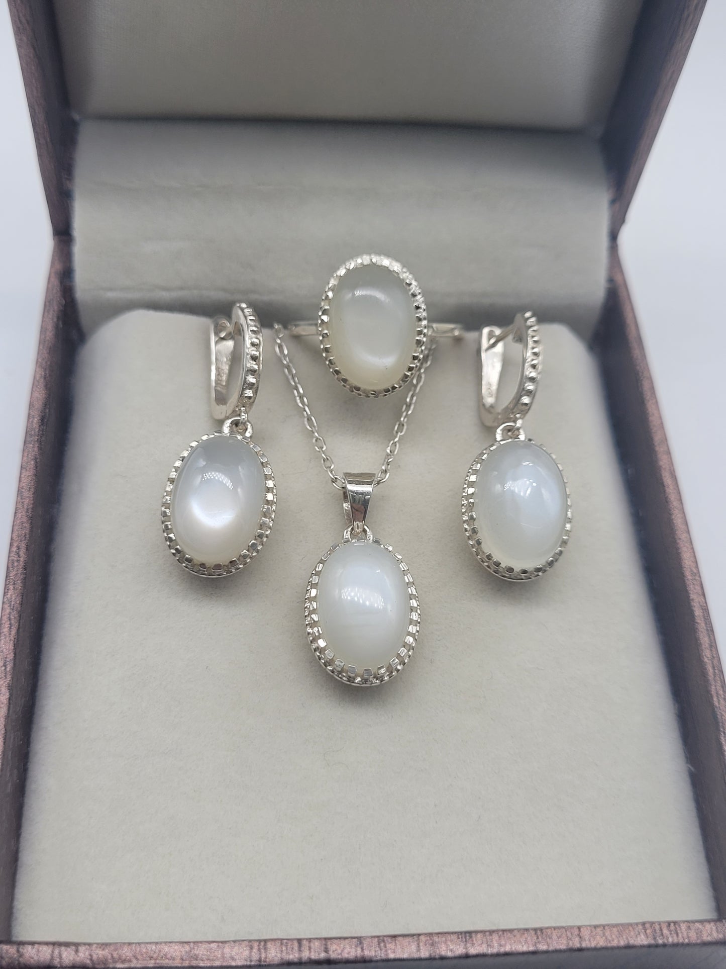 Oval Moonstone Necklace Set-June Birthstone Gift-White Moonstone Silver Necklace-Moonstone Pendant With Earrings-Gift For Mom-322 PILWALS