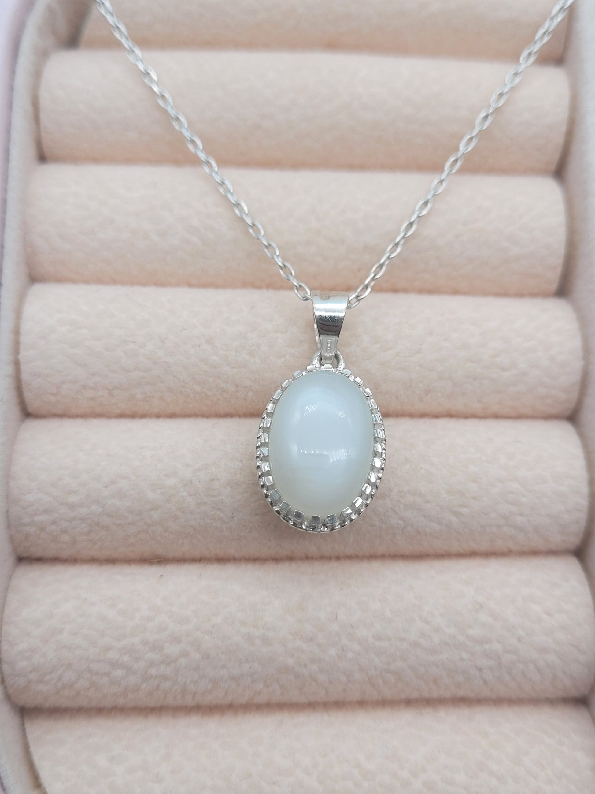 Oval Moonstone Necklace Set-June Birthstone Gift-White Moonstone Silver Necklace-Moonstone Pendant With Earrings-Gift For Mom-322 PILWALS