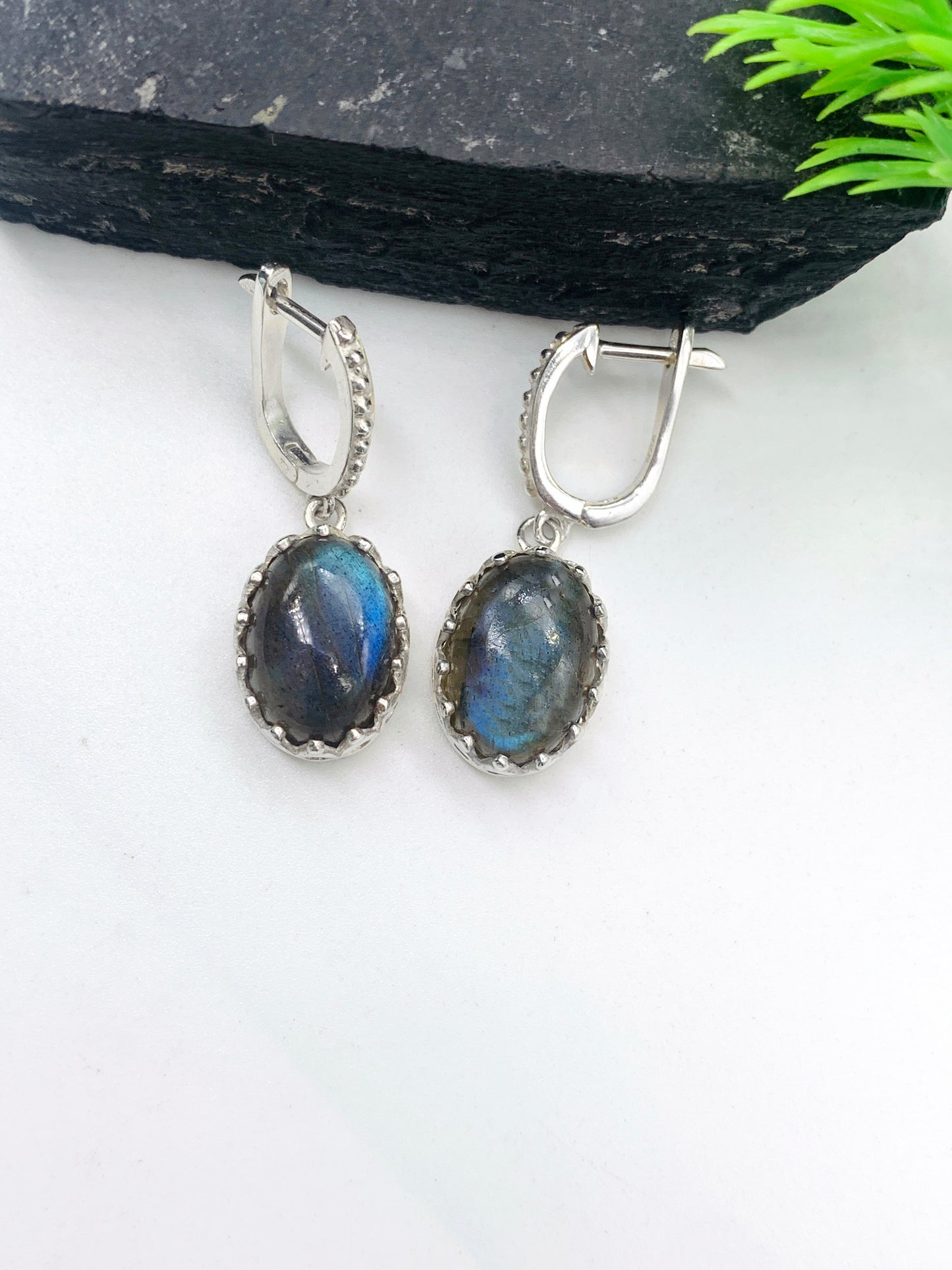 Natural Labradorite Necklace-March Birthday Gift-Vintage Silver Jewelry-Blue Flashy Labradorite Pendant With Earrings-117 PILWALS