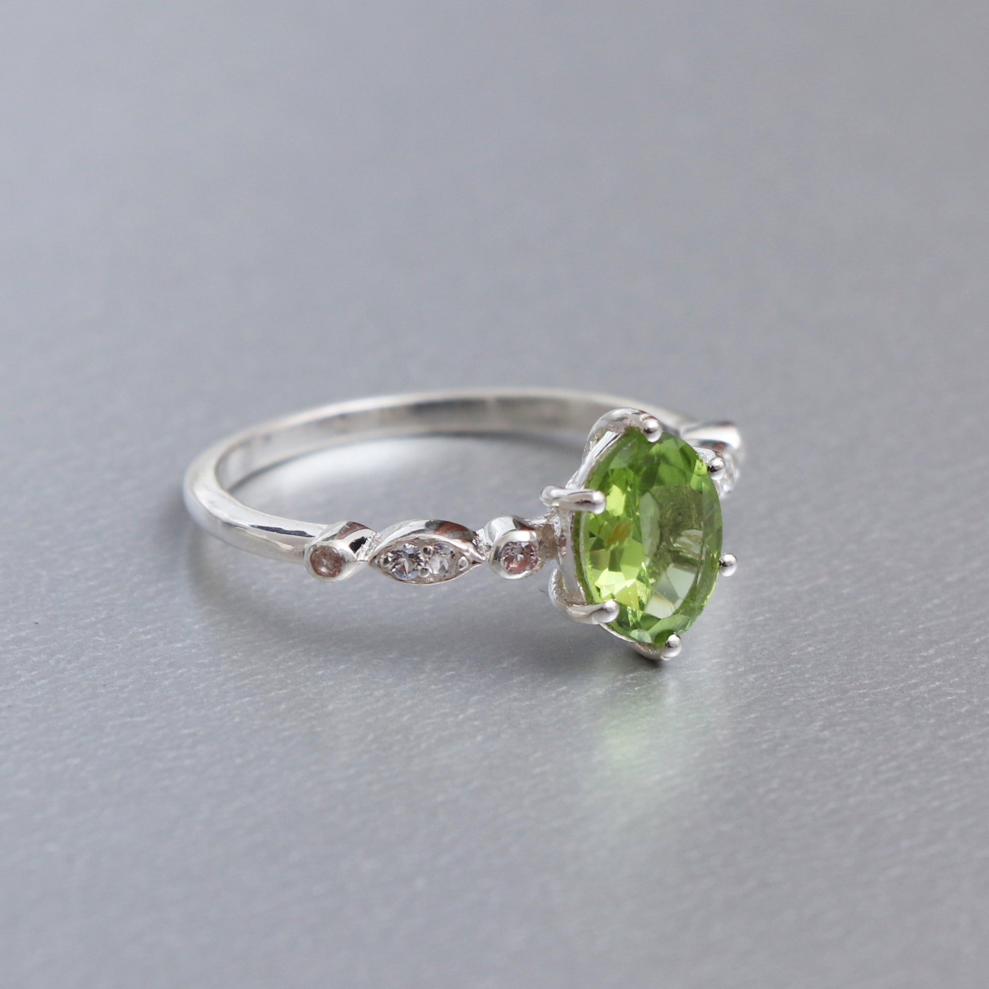 Natural Peridot Ring, Green Engagement Ring Set-730 PILWALS