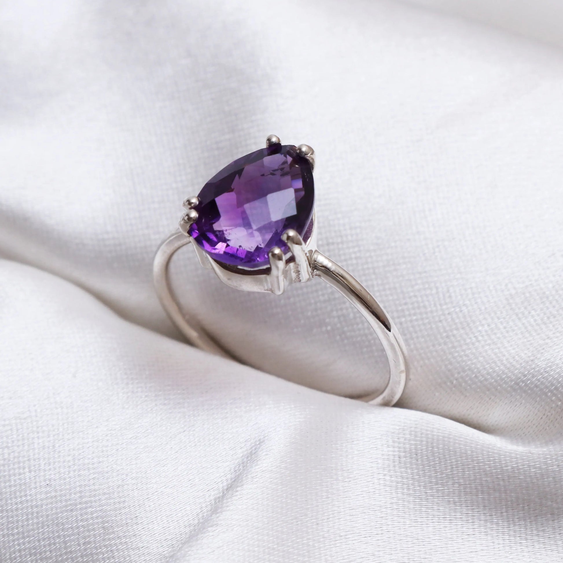 Design Amethyst Solitaire Ring, Amethyst Birthstone Ring-712 PILWALS