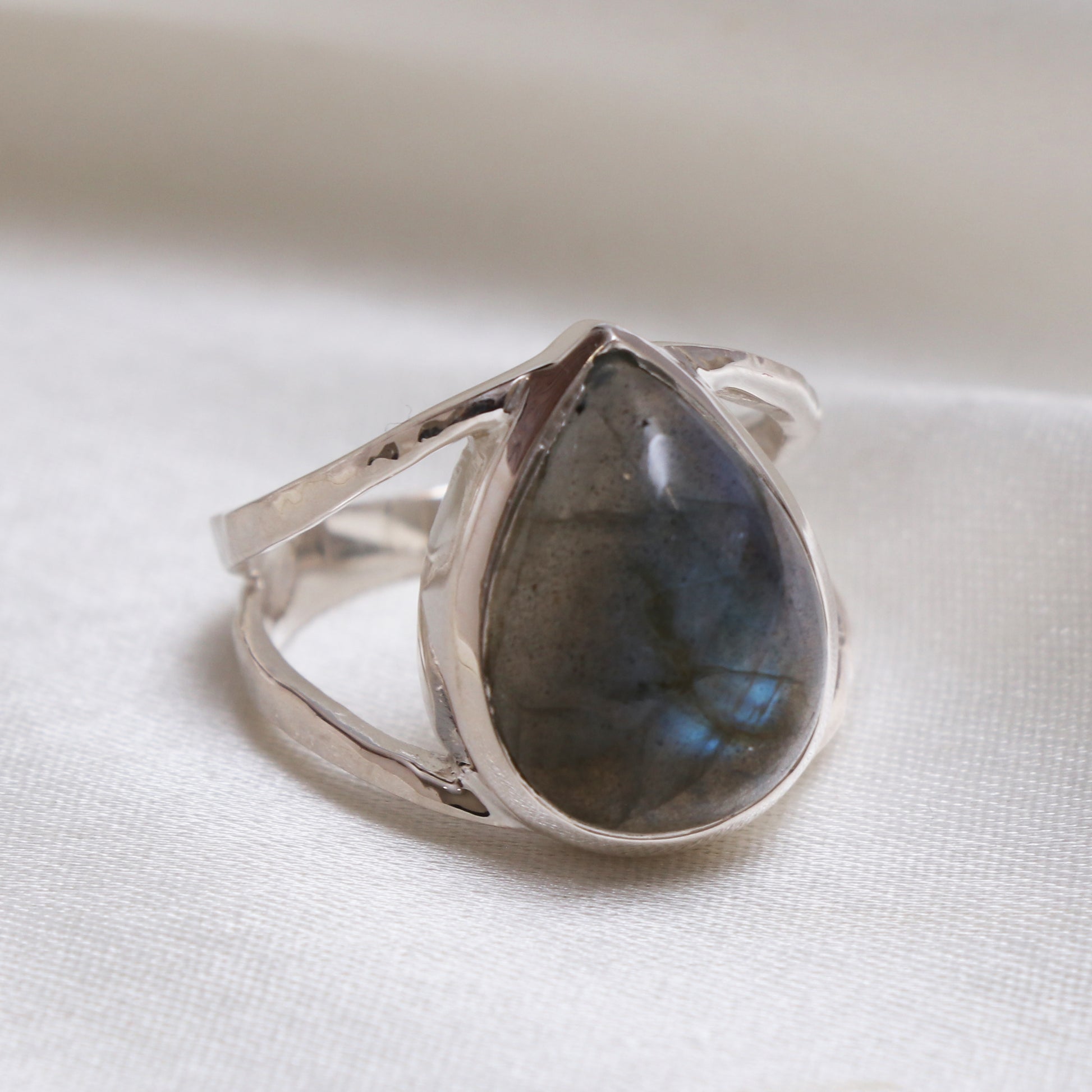 Natural Fire Labradorite Ring 925 Sterling Silver Ring-1020 PILWALS